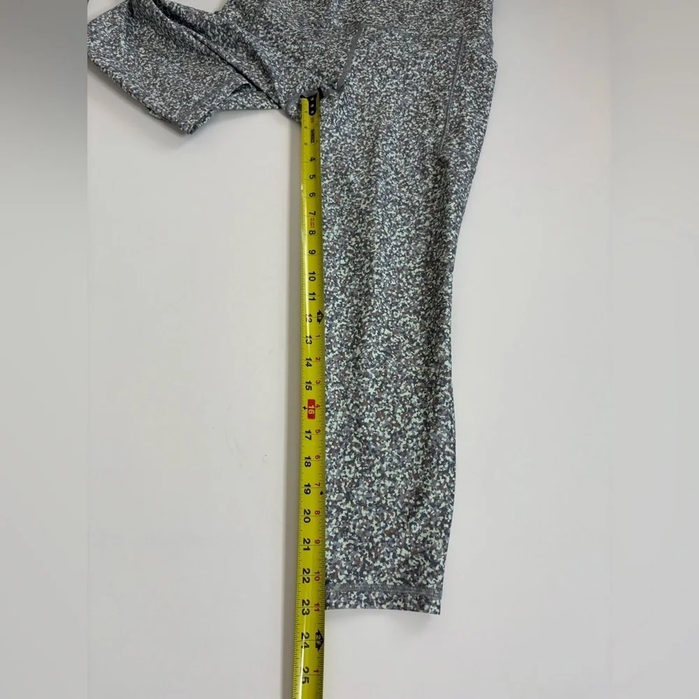 Athleta Salutation Stash 7/8 Tight Leggings Size Medium Green Brown Print